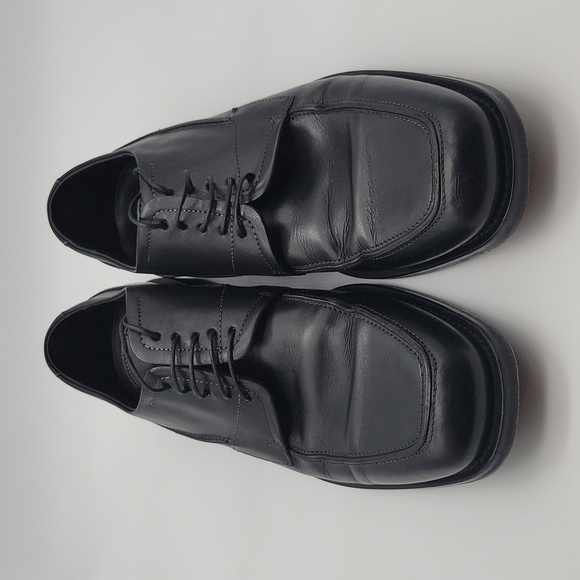 Hugo Boss size 8.5 black men's dress shoe - Picture 2 of 11